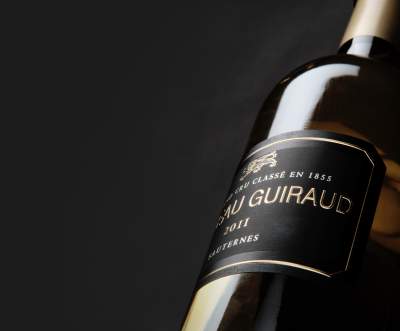 Bouteille de vin du <span><span><span>Château Guiraud, Visite de Château Vignoble à Sauternes</span></span></span>